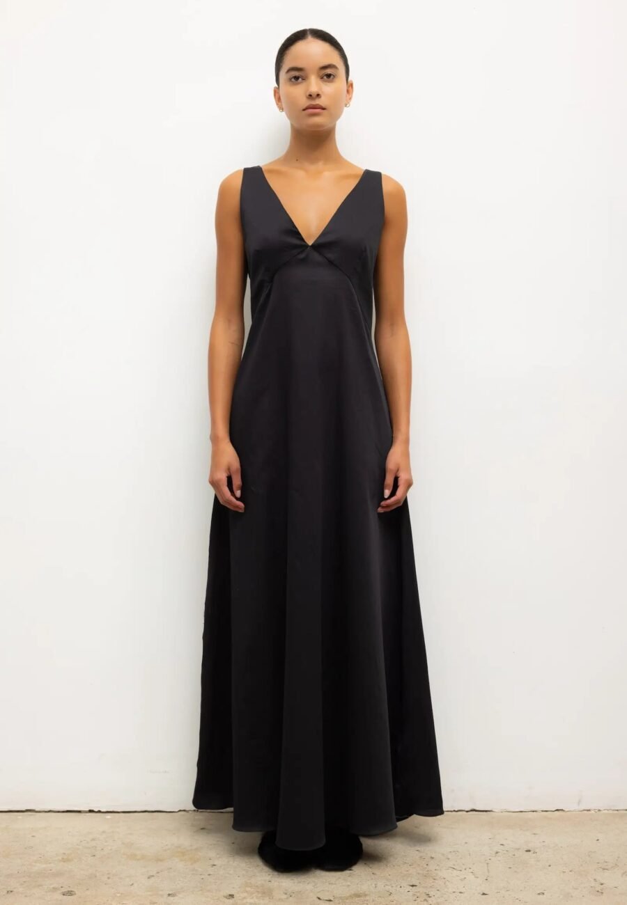 Yoko V Neck Maxi Dress